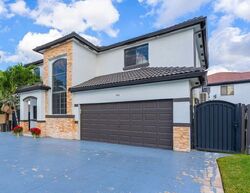 Pre-foreclosure in  Sw 145th Ave Miami, FL 33184