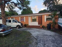 Pre-foreclosure in  NW 31ST AVE Fort Lauderdale, FL 33311