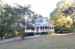 Pre-foreclosure in  E LOTUS POINT DR Lithia Springs, GA 30122