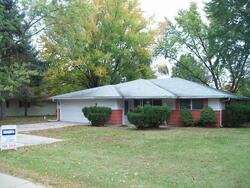 Pre-foreclosure in  CLEVELAND RD South Bend, IN 46635