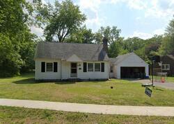 Pre-foreclosure Listing in Cooley Dr LONGMEADOW, MA 01106