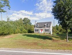 Pre-foreclosure in  Franklin Pierce Hwy Barrington, NH 03825