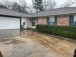 Pre-foreclosure in  QUAIL RUN Nacogdoches, TX 75965