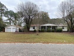 Pre-foreclosure in  Pearle St Goose Creek, SC 29445