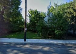 Pre-foreclosure in  Union Ave Cleveland, OH 44105