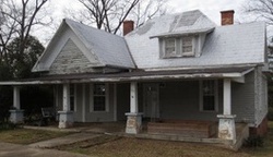 Pre-foreclosure in  E PINE ST Blacksburg, SC 29702