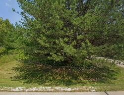 N Green Brook Rd, Milwaukee WI