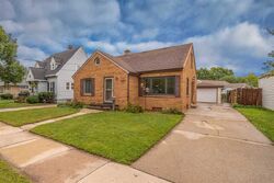  Manitowoc St, Menasha WI