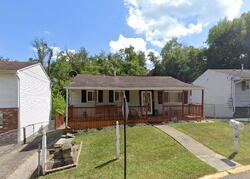 Pre-foreclosure in  Karen Way Weirton, WV 26062