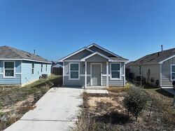 Pre-foreclosure in  Cultivator Way San Antonio, TX 78252