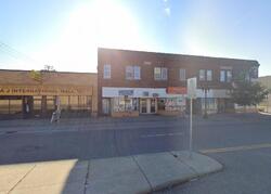 Pre-foreclosure in  Snelling Ave N Saint Paul, MN 55104