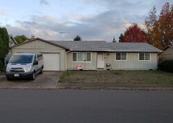 Pre-foreclosure in  Pierce Dr N Salem, OR 97303