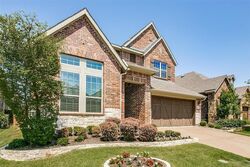 Pre-foreclosure in  Cole Castle Dr The Colony, TX 75056