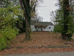 Pre-foreclosure in  Audubon Pkwy Louisville, KY 40213