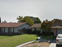 Pre-foreclosure in  Amberwood Ln Turlock, CA 95380