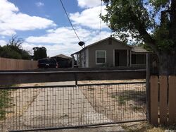 Pre-foreclosure in  Helena Ave Sacramento, CA 95815