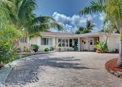Pre-foreclosure in  SE 11th St Pompano Beach, FL 33060