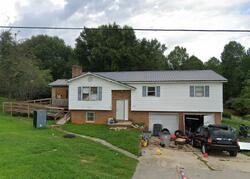 Pre-foreclosure in  Fairwood Dr Hudson, NC 28638