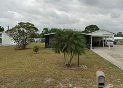 Pre-foreclosure in  Hickory Ridge Dr Sebring, FL 33876
