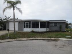 Pre-foreclosure in  Easter Pl Holiday, FL 34691