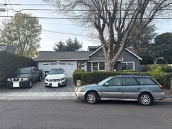 Pre-foreclosure in  Chaucer Dr Concord, CA 94521