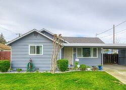 Pre-foreclosure in  Haskell St Gridley, CA 95948