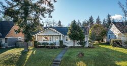 Pre-foreclosure in  25th St Anacortes, WA 98221
