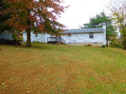 Pre-foreclosure in  Lois Way Doylestown, OH 44230