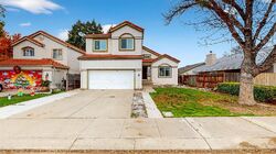 Pre-foreclosure in  Nighthawk Way Modesto, CA 95358