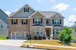 Pre-foreclosure in  Lindsy Brooke Ct Douglasville, GA 30135