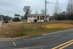 Pre-foreclosure in  4TH ST Pleasant Grove, AL 35127