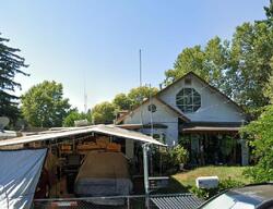 Pre-foreclosure in  Irvington Dr Ukiah, CA 95482