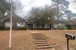 Pre-foreclosure in  Star Ln Albany, GA 31707