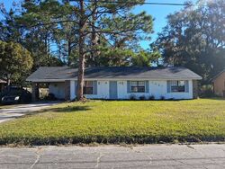 Pre-foreclosure in  Bunche Dr Valdosta, GA 31601