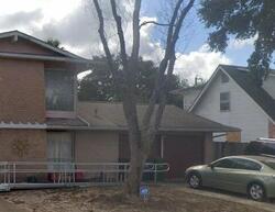  Chateau Dr, San Antonio TX