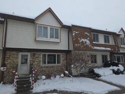 Pre-foreclosure in  11th St East Moline, IL 61244