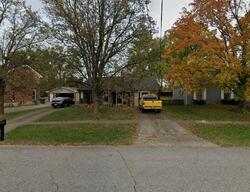 Pre-foreclosure in  El Rancho Rd Louisville, KY 40291
