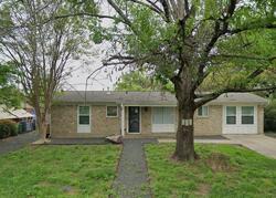 Pre-foreclosure in  White Oak Dr Austin, TX 78753