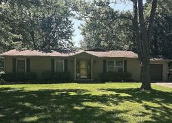 Pre-foreclosure in  McPherson Dr Madisonville, KY 42431