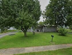  E Walnut St, Dawson Springs KY
