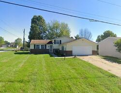 Pre-foreclosure in  Evergreen Dr Florence, KY 41042