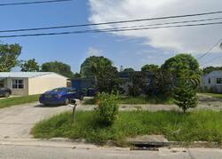  Palm Ave, Fort Pierce FL