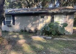 Pre-foreclosure in  Maltas Ave Interlachen, FL 32148