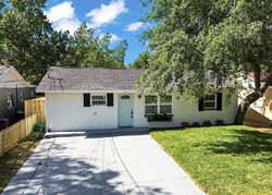 Pre-foreclosure in  Behms Ct Port Richey, FL 34668