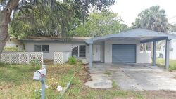 Pre-foreclosure in  Dianne Dr New Port Richey, FL 34652