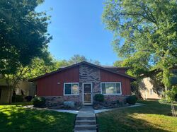  Rhode Island Dr , Sacramento CA