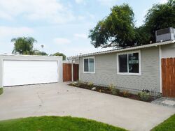 Pre-foreclosure in  Manor Cir Pomona, CA 91766