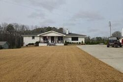 Pre-foreclosure in  Pool Way Hiram, GA 30141