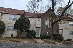 Pre-foreclosure in  Bridge Ln Se Smyrna, GA 30082