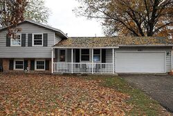 Pre-foreclosure in  GLENVIEW CIR Plainwell, MI 49080